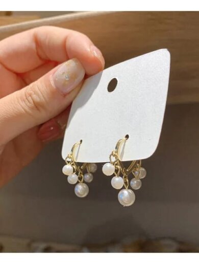 Glamorous Gold Plated Multi-Pearl Stud Earrings