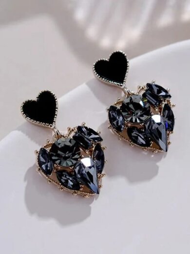 Black love shape korean earring for girls & womens