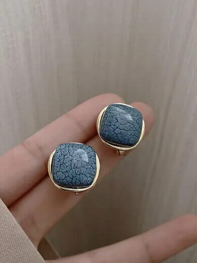 Blue stylish top earring for girls & womens
