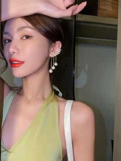 White crystal work beautiful korean ear cuff for girls & womens