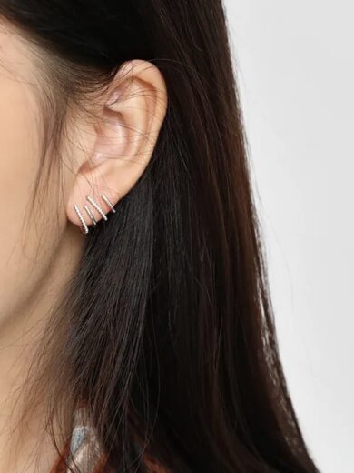 Silver plated beautiful korean top earring for girls & womens